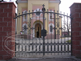 Vstupn brny - kostel v Kndub